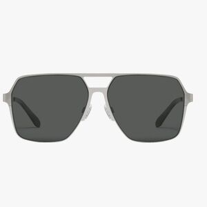 Quay‎ Backstage Pass 60mm brushed silver metal Aviator Sunglasses new with pouch